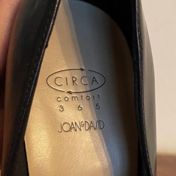 Joan & David Heels - Picture 3 of 9